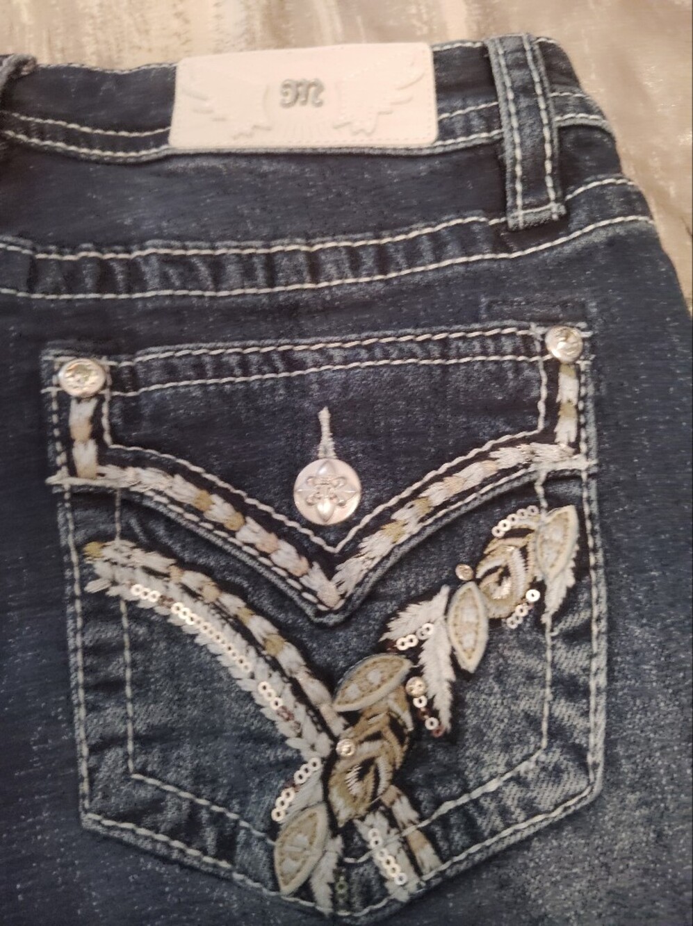 Miss Me Dark Blue Bootcut Jeans with Embroidered Pockets!! NWT ✅ Mid-Rise - Picture 9 of 16